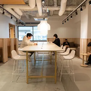 Hotel Plus Hostel Sapporo ホステル